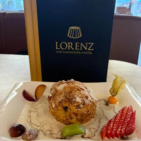 Lorenz ゲストハウス 3*